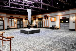 canad inns destination centre polo park
