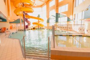 canad inns destination centre polo park