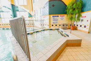 canad inns destination centre polo park