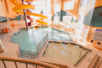 canad inns destination centre polo park