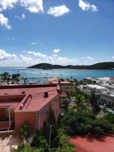 st thomas