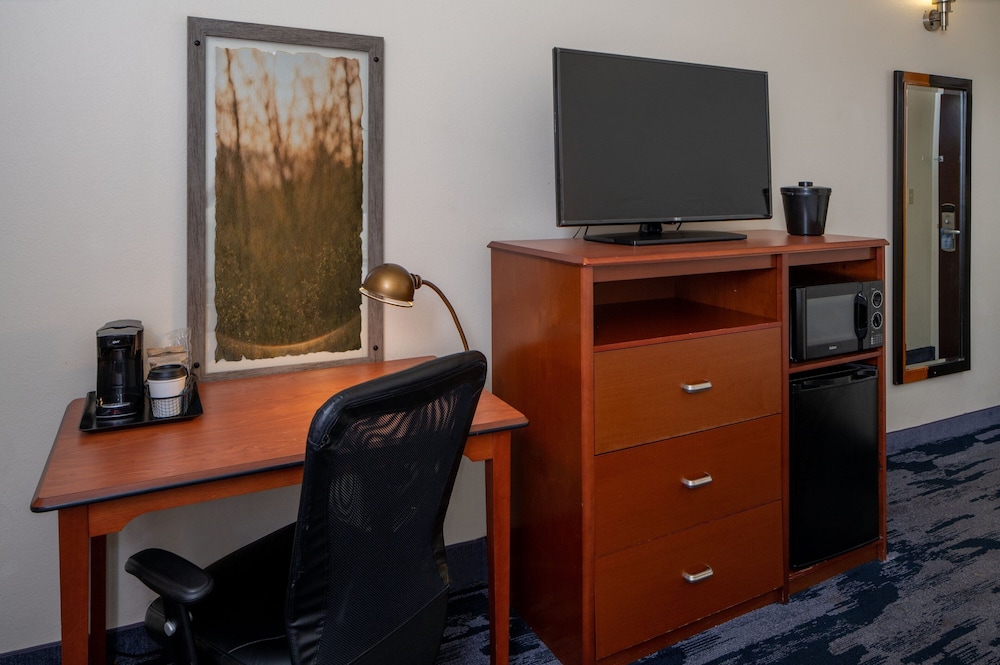 fairfield inn and suites by marriott gulfport