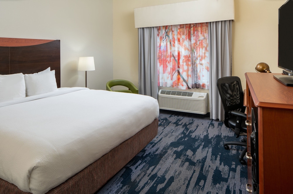 fairfield inn and suites by marriott gulfport