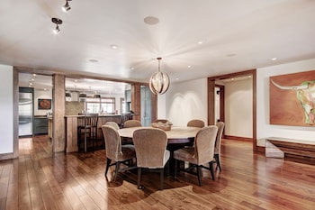 the lodge at vail a rockresort