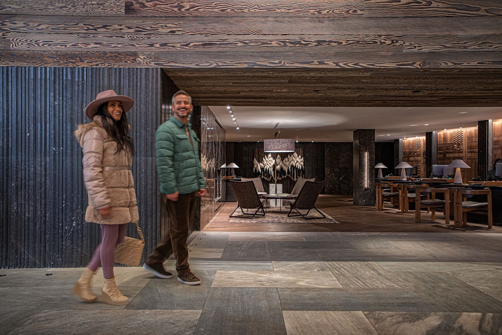 the hythe a luxury collection resort vail