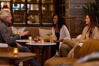 the hythe a luxury collection resort vail