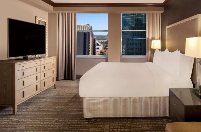hilton fort worth