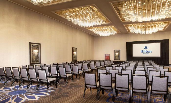 hilton fort worth
