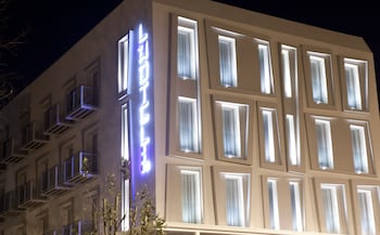 lhotel