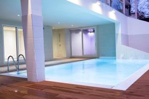 lhotel
