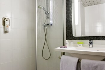 ibis mulhouse ile napoleon