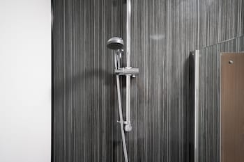 Rivers Hotel,,3 star