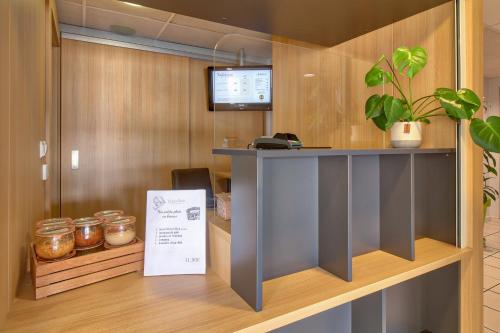 bandb hotel pau lescar