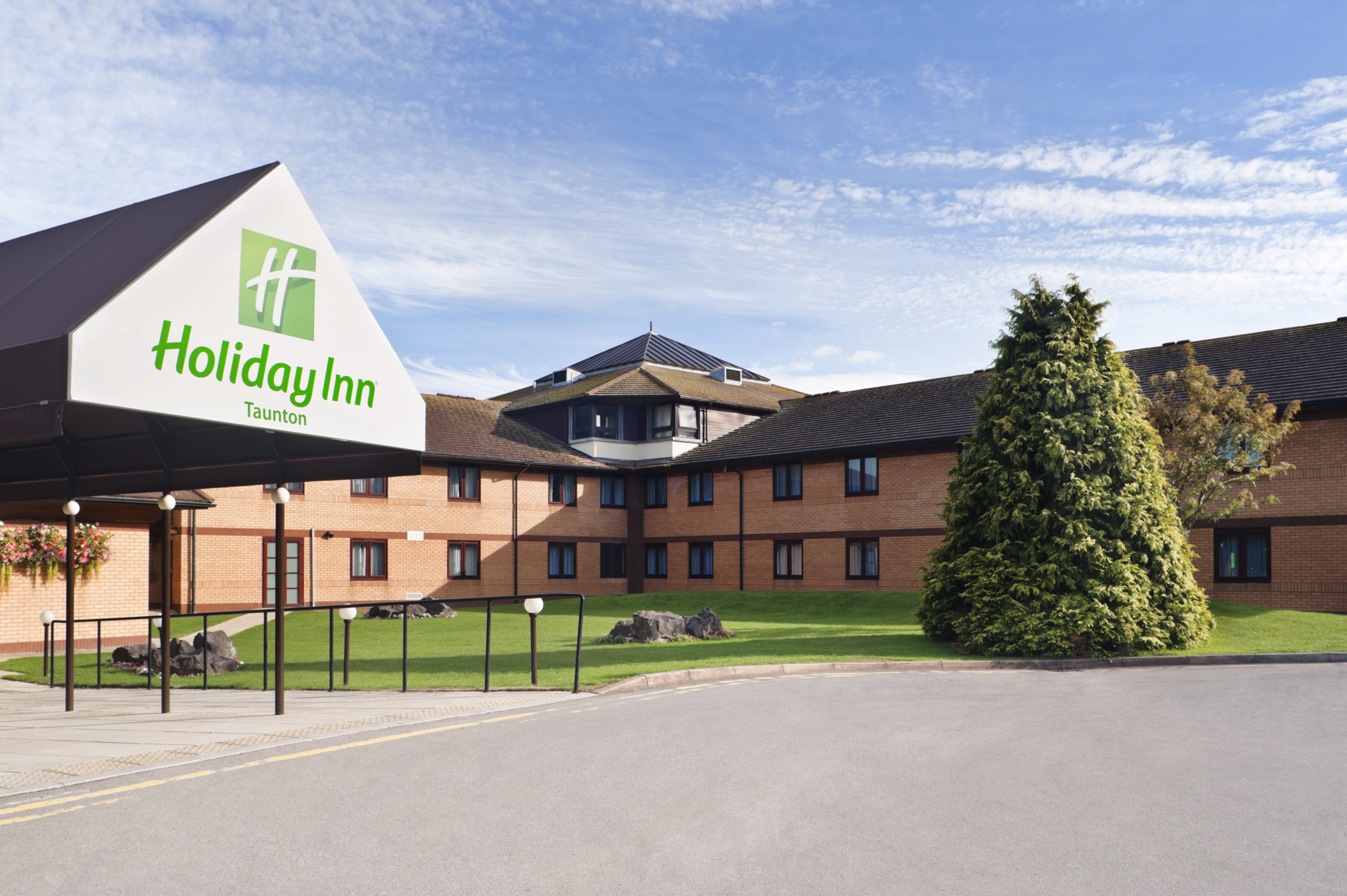 holiday inn taunton by ihg