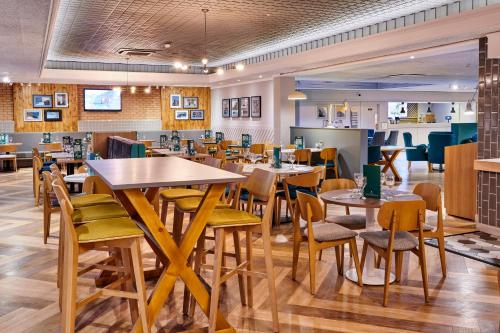holiday inn taunton by ihg