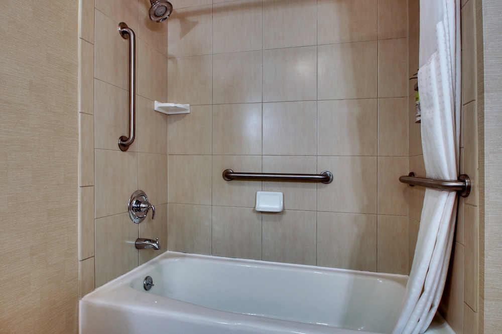 holiday inn express baltimore bwi airport west by ihg