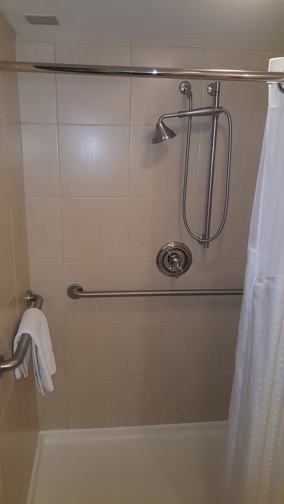 holiday inn express baltimore bwi airport west by ihg