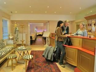 heitzmann hotel and rooftop