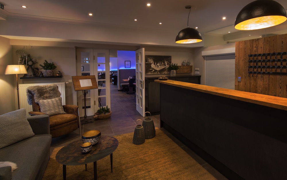 heitzmann hotel and rooftop