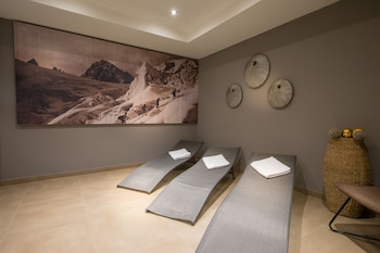 heitzmann hotel and rooftop