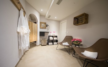 heitzmann hotel and rooftop