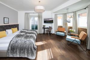 heitzmann hotel and rooftop