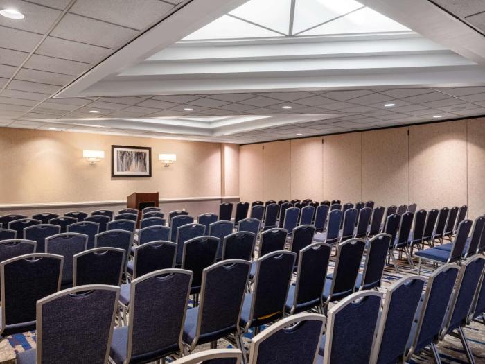 embassy suites by hilton baltimore hunt valley
