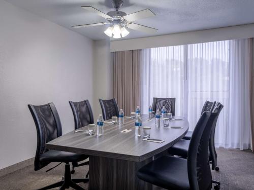 embassy suites by hilton baltimore hunt valley