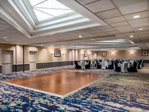 embassy suites by hilton baltimore hunt valley