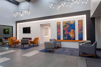 La Quinta Inn & Suites By Wyndham Ft. Myers-Sanibel Gateway,Fort Myers>>Florida,3 star