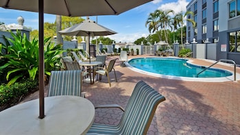best western fort myers inn and suites