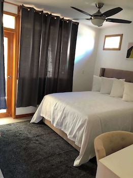 best western grand baymen gardens