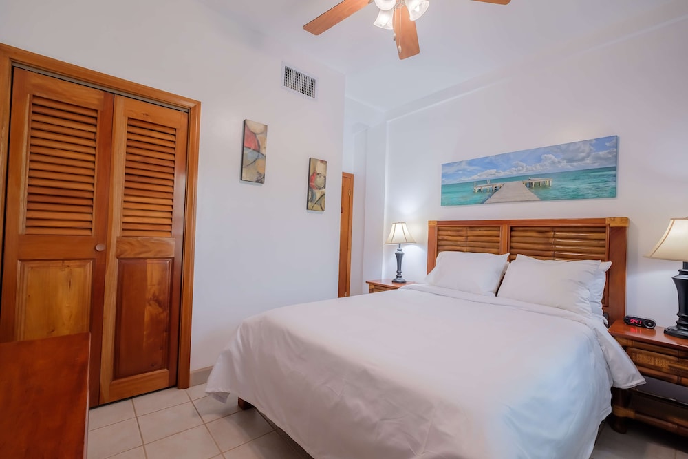 best western grand baymen gardens