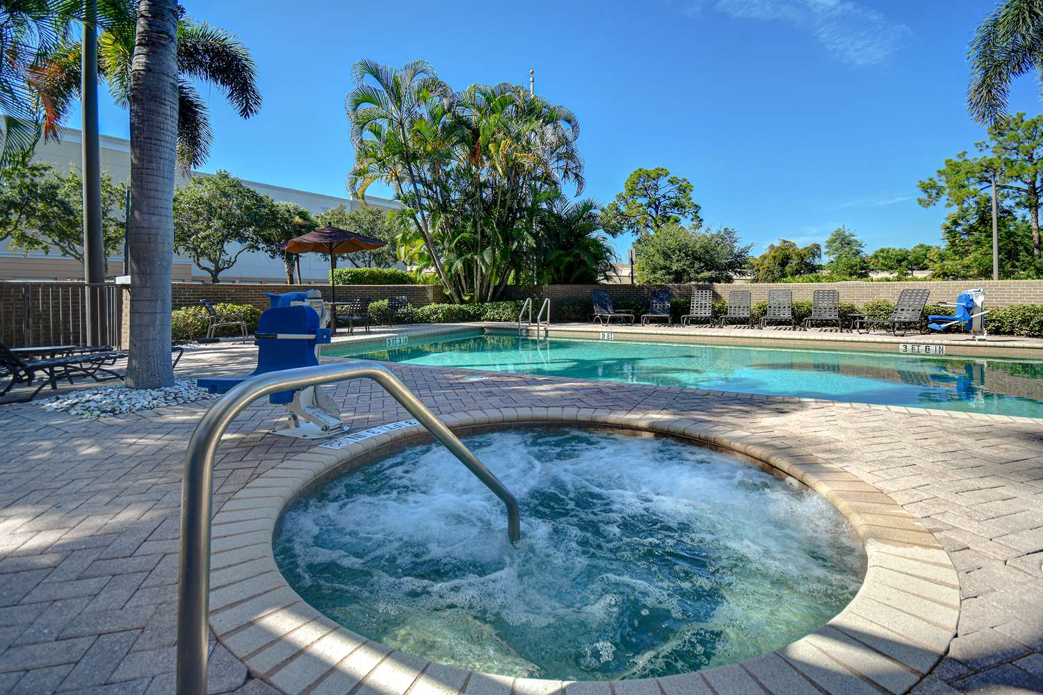 hilton garden inn ft myers