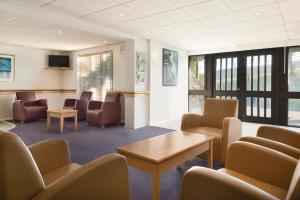 Days Inn By Wyndham Membury M4,Brize Norton>>Berkshire,3 star