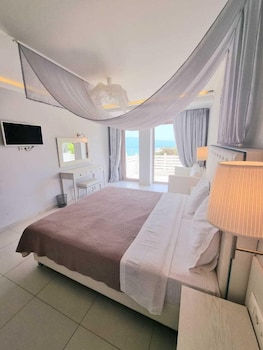 enjoy lichnos bay village camping hotel and apartments