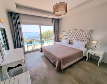 enjoy lichnos bay village camping hotel and apartments