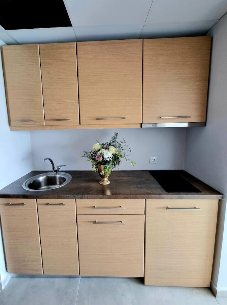 enjoy lichnos bay village camping hotel and apartments