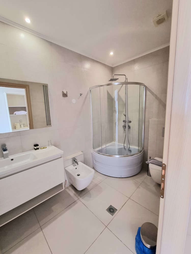 enjoy lichnos bay village camping hotel and apartments