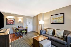 homewood suites by hilton dulles intl airport