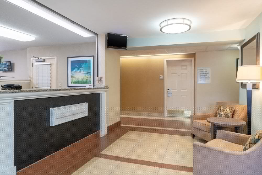 candlewood suites herndon by ihg