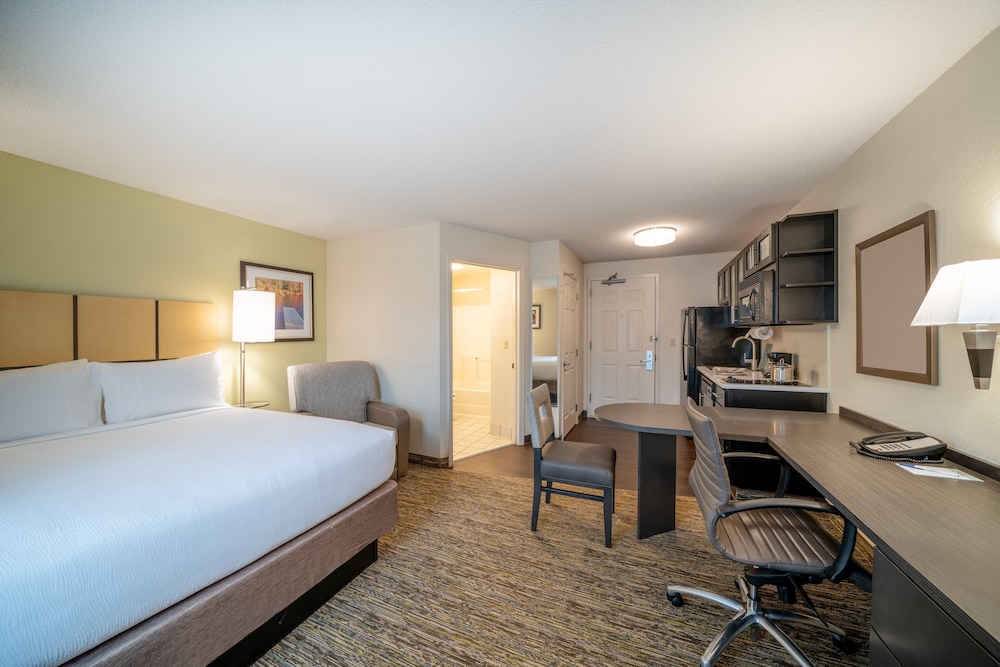 candlewood suites herndon by ihg