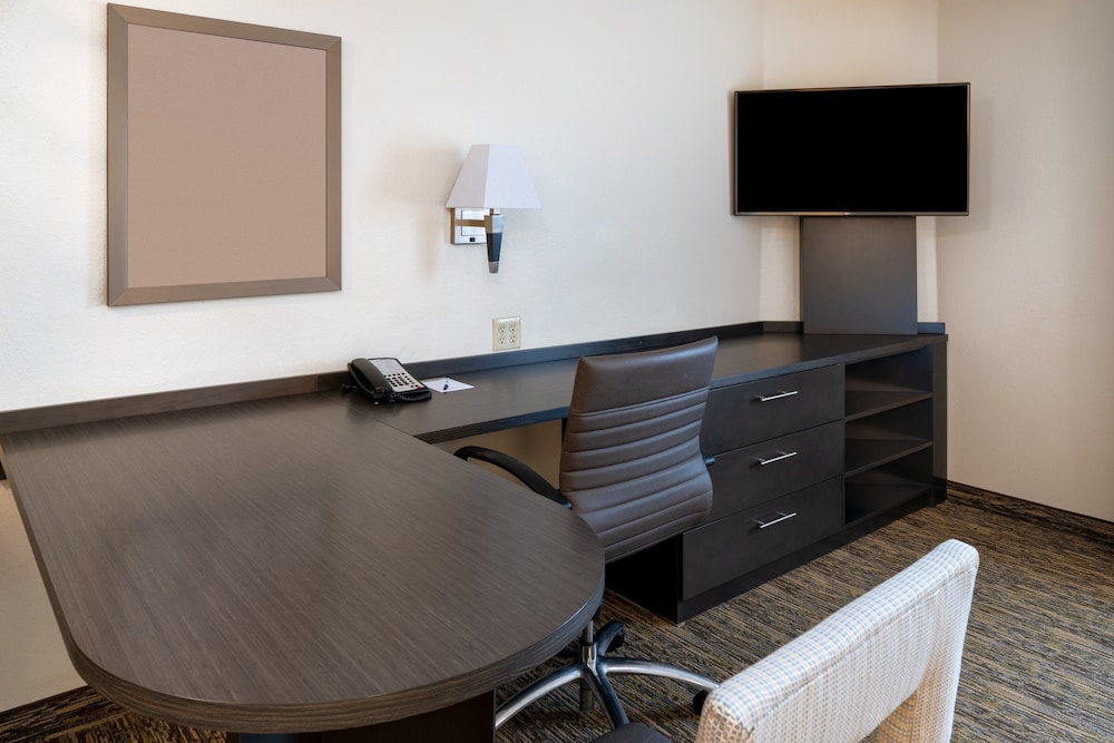 candlewood suites herndon by ihg