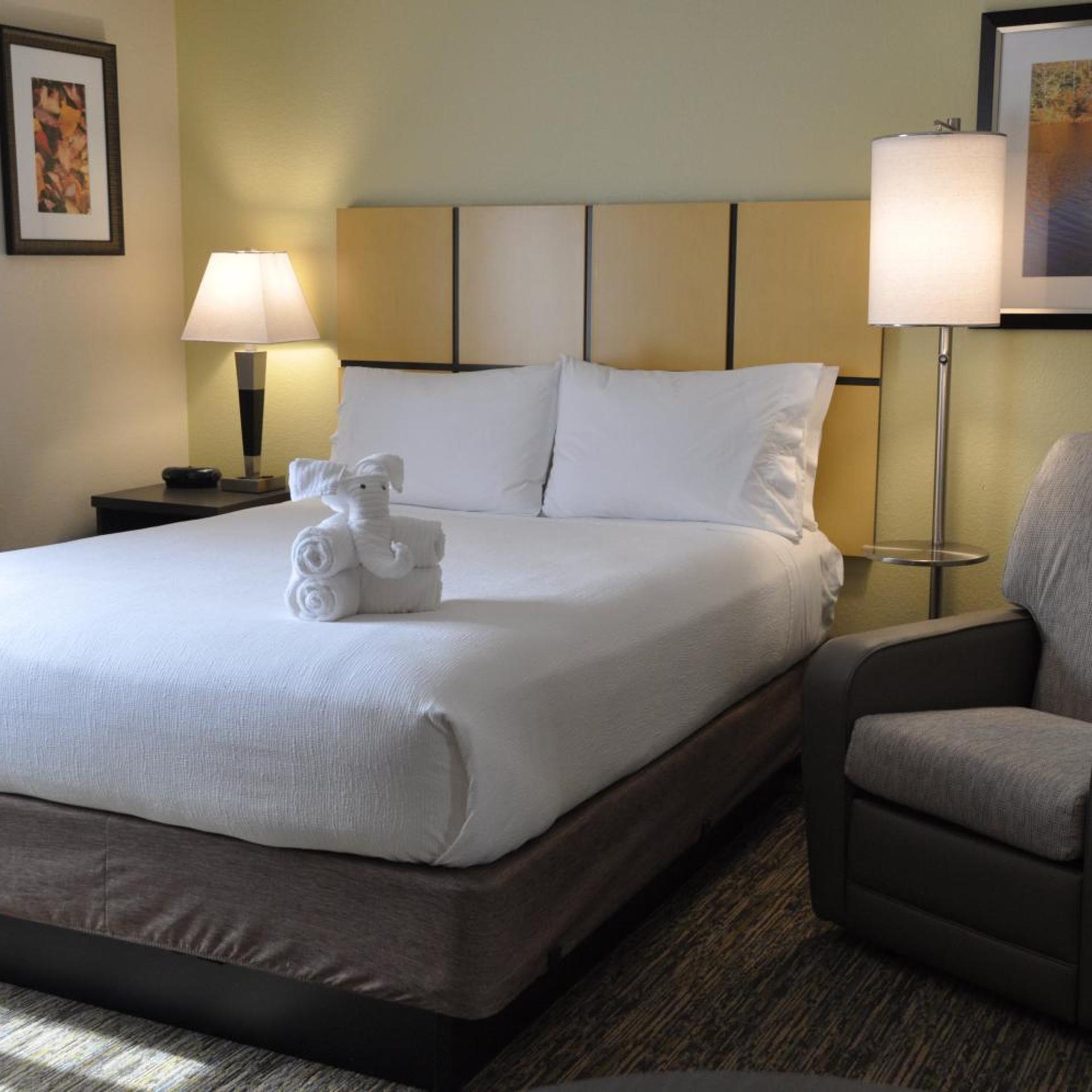 candlewood suites herndon by ihg
