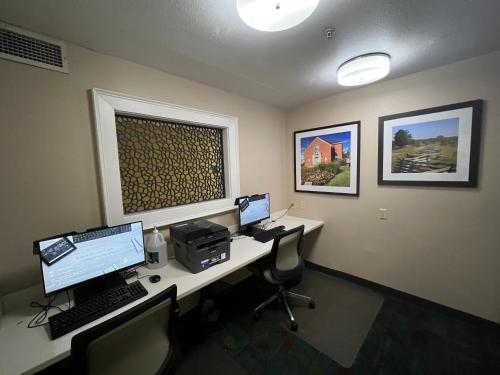 candlewood suites herndon by ihg