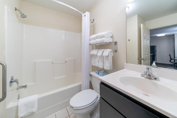 candlewood suites herndon by ihg