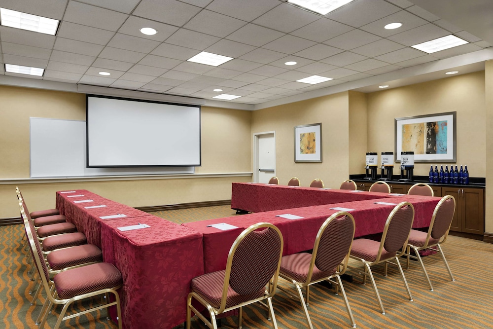 hampton inn washington dulles intl airport south