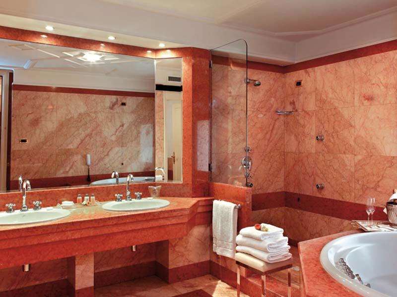 grand hotel santa lucia