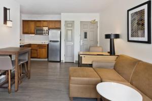 Residence Inn By Marriott Columbus,Muscogee County>>Columbus,3 star