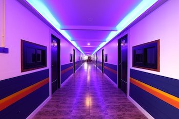 Balcony Party Hostel Beachfront - Adults Only,,2 star